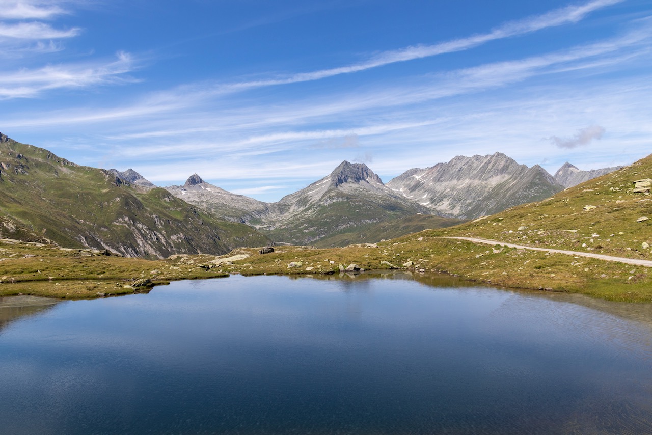 Oberalp - Maighelshütte Loop